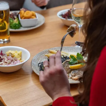 Cooee Alpin Kitzbüheler Alpen Hotel 3*