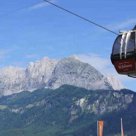 Cooee Alpin Kitzbüheler Alpen Hotel 3*